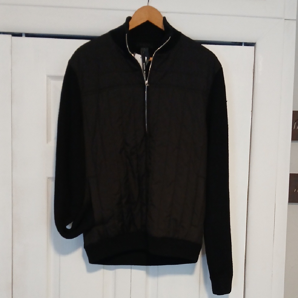 Nwt Magaschoni  MENS MED